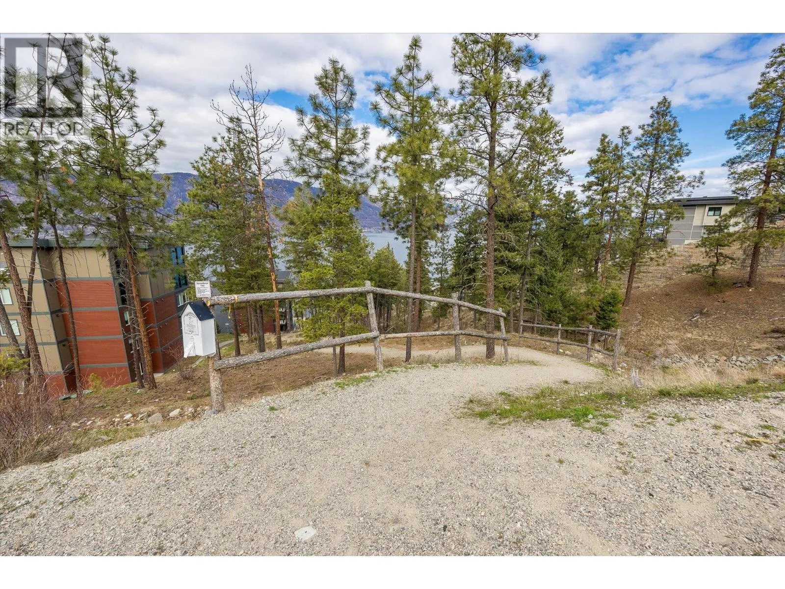 3475 Granite Close Unit# 311
