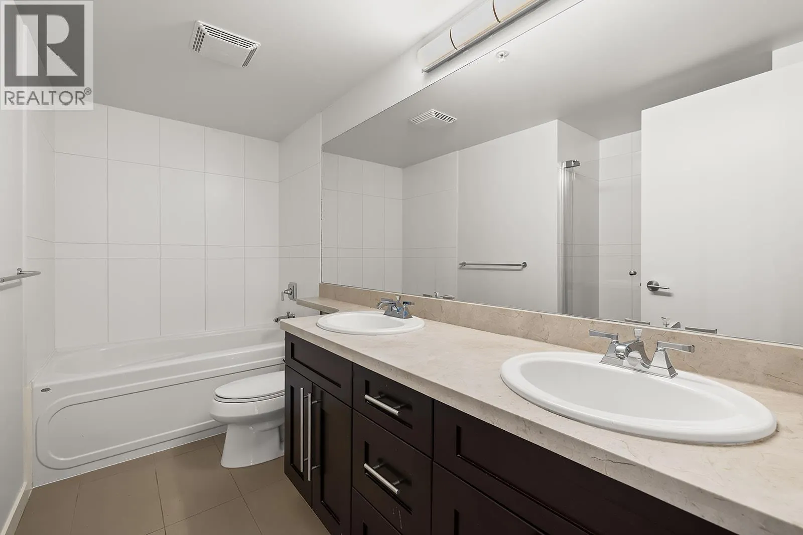 1075 Sunset Drive Unit# 1902