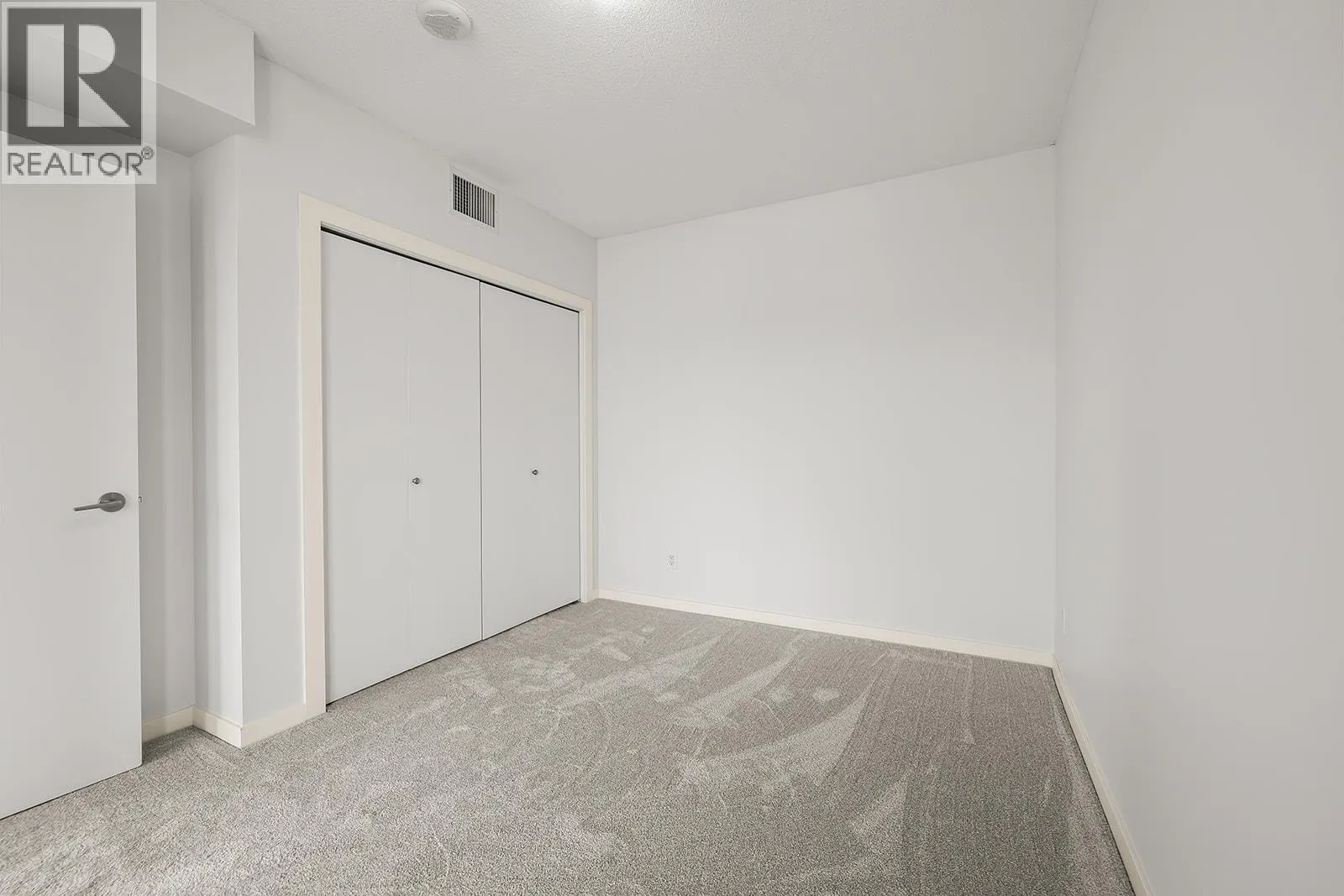 1075 Sunset Drive Unit# 1902