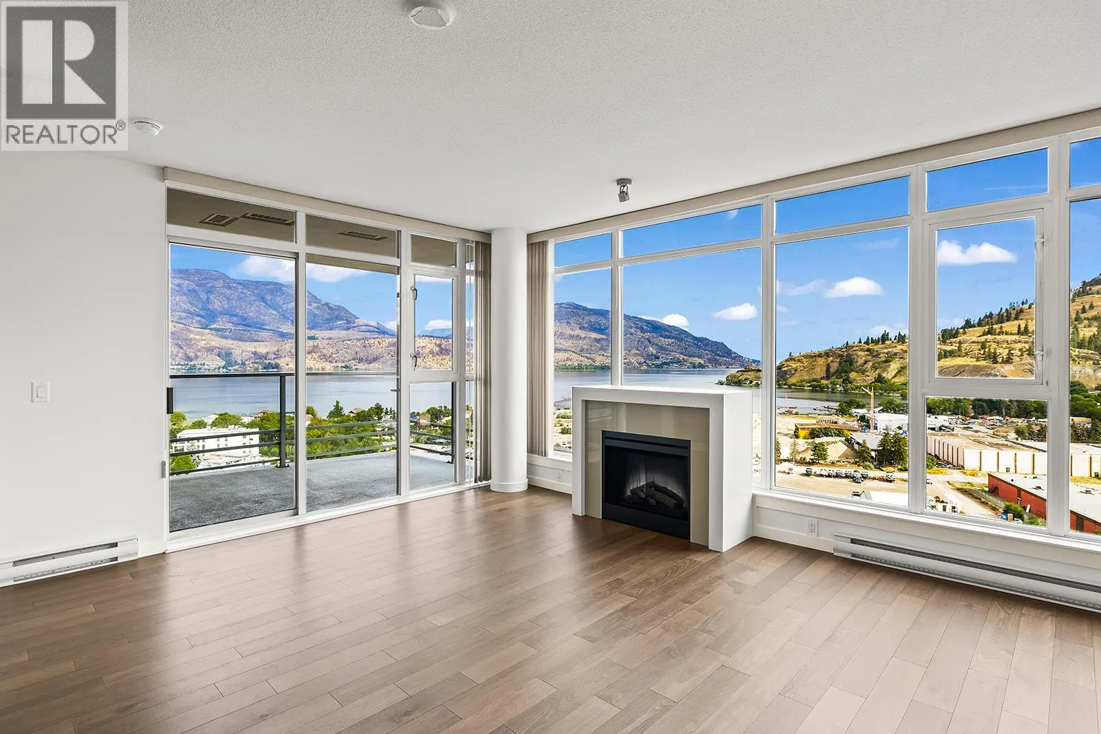 1075 Sunset Drive Unit# 1902