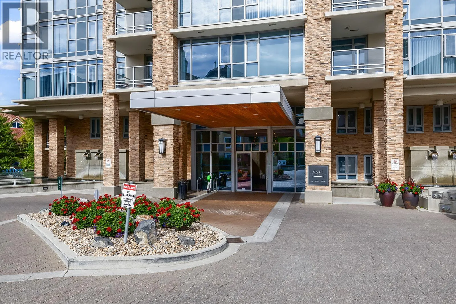 1075 Sunset Drive Unit# 1902