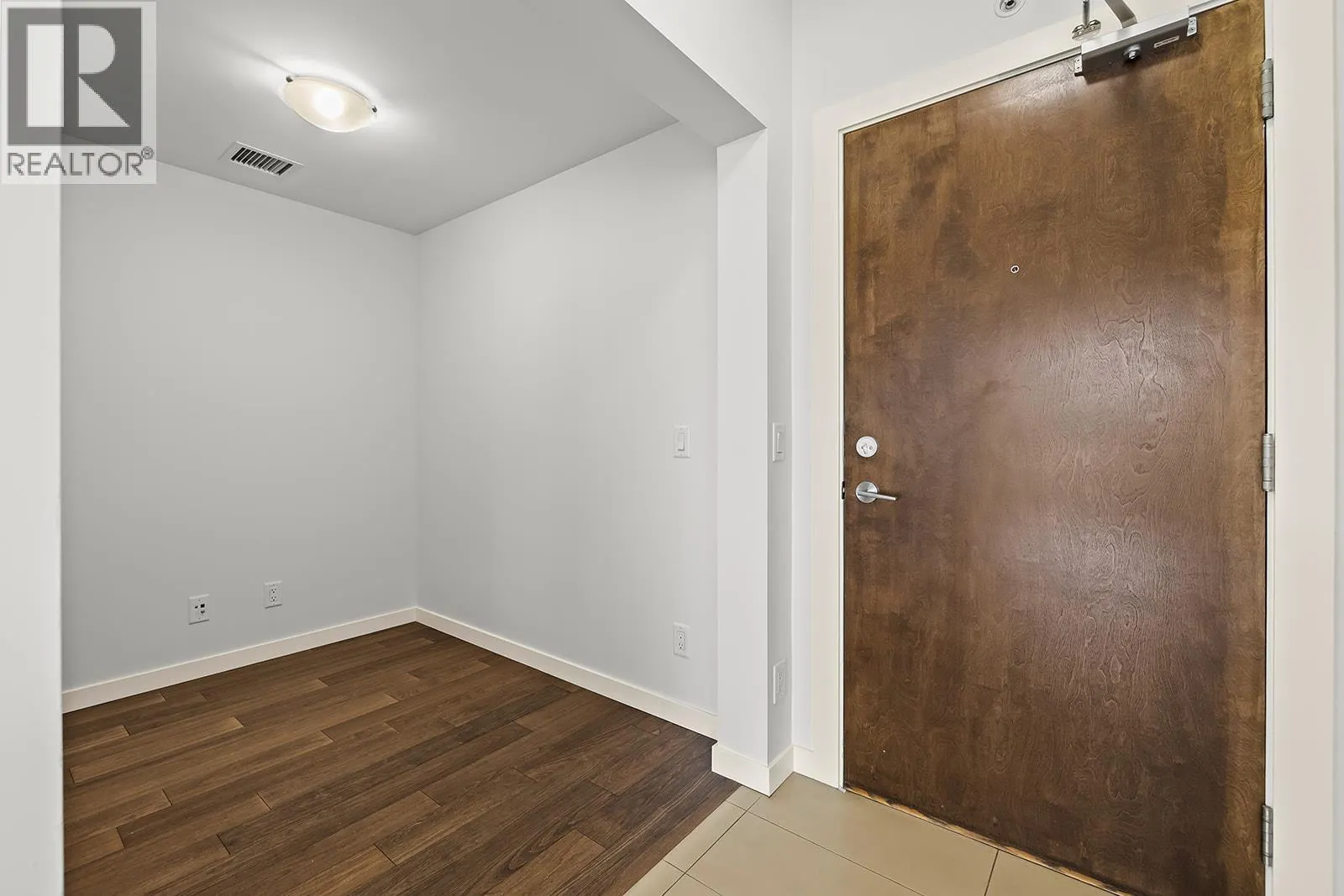1075 Sunset Drive Unit# 1902