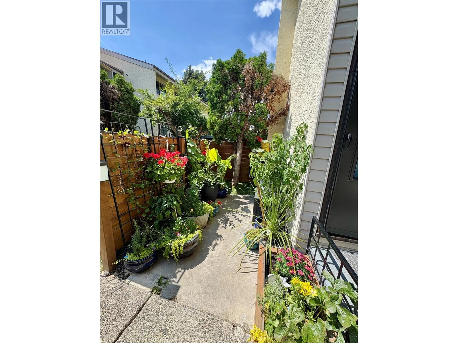 315 Primrose Road Unit# 205