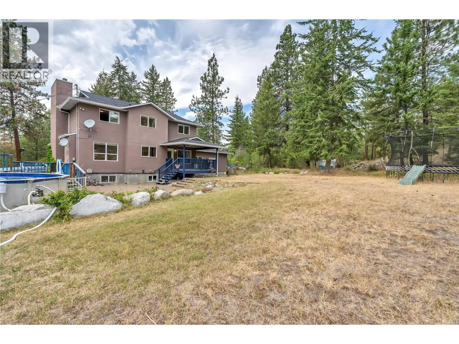 147 Pinetree Way