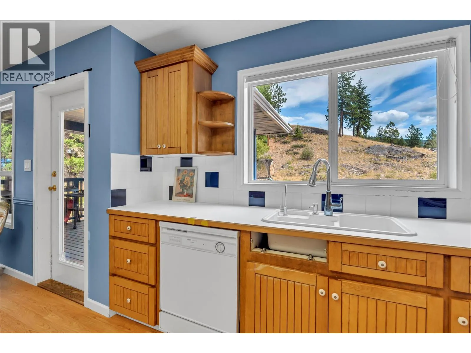147 Pinetree Way