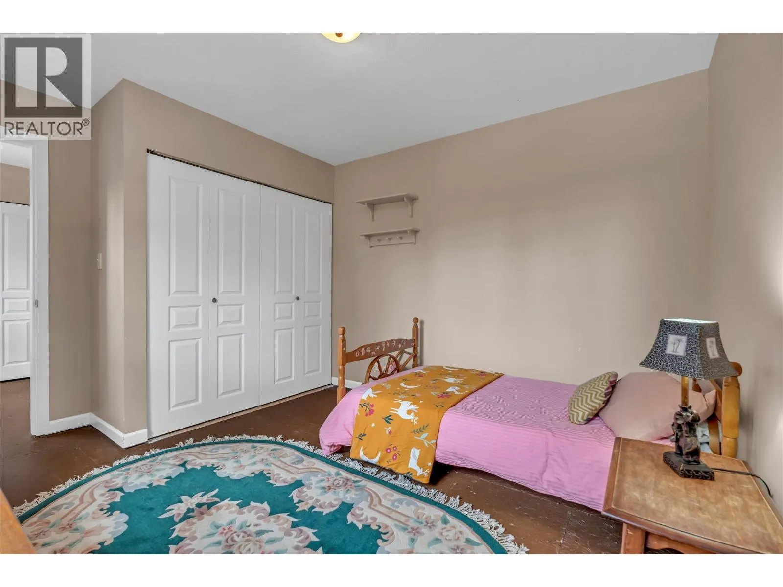 147 Pinetree Way