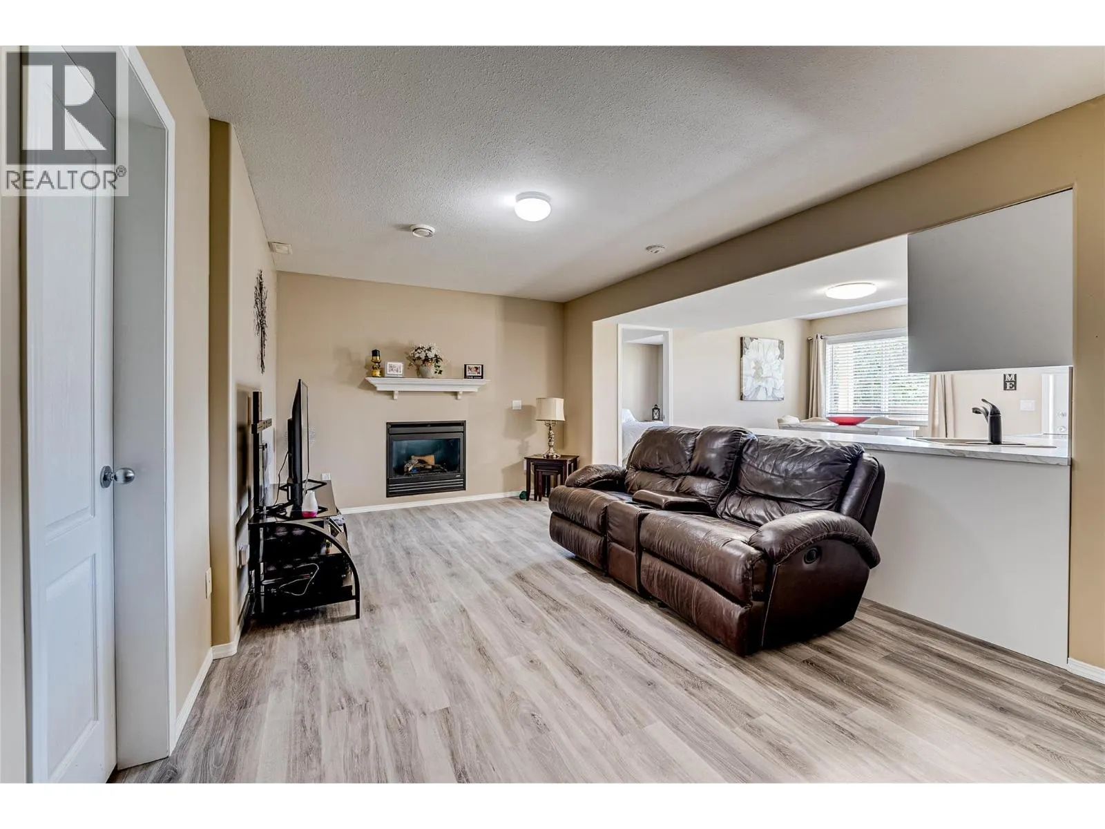 5808 Richfield Place