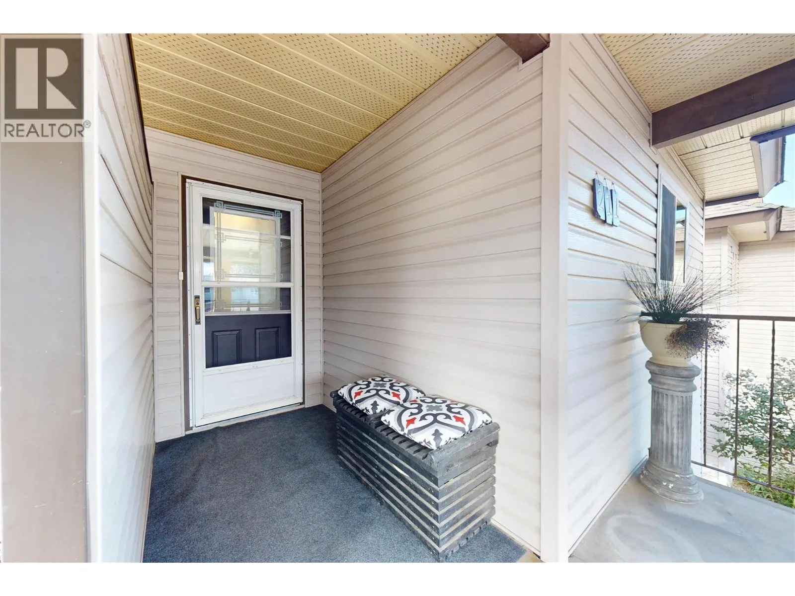240 McIntosh Road Unit# 211