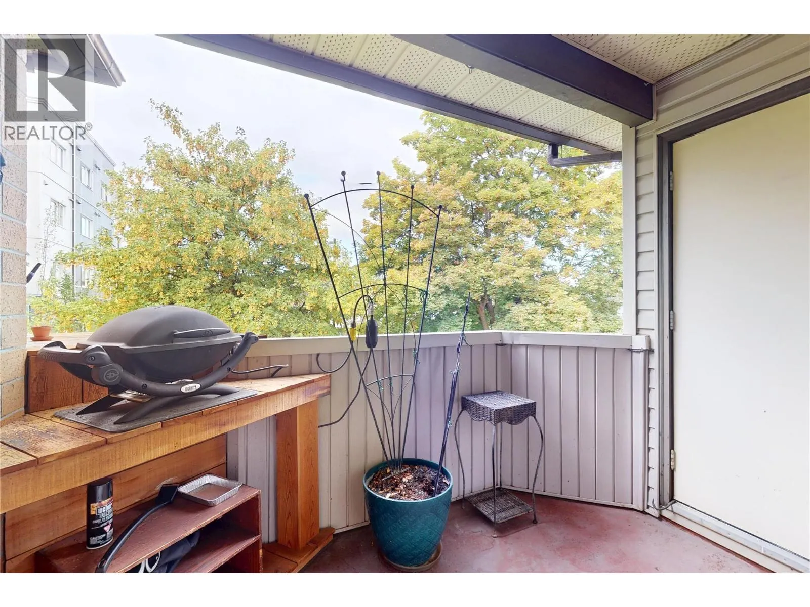 240 McIntosh Road Unit# 211