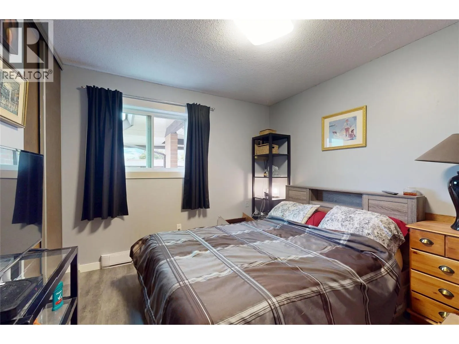 240 McIntosh Road Unit# 211