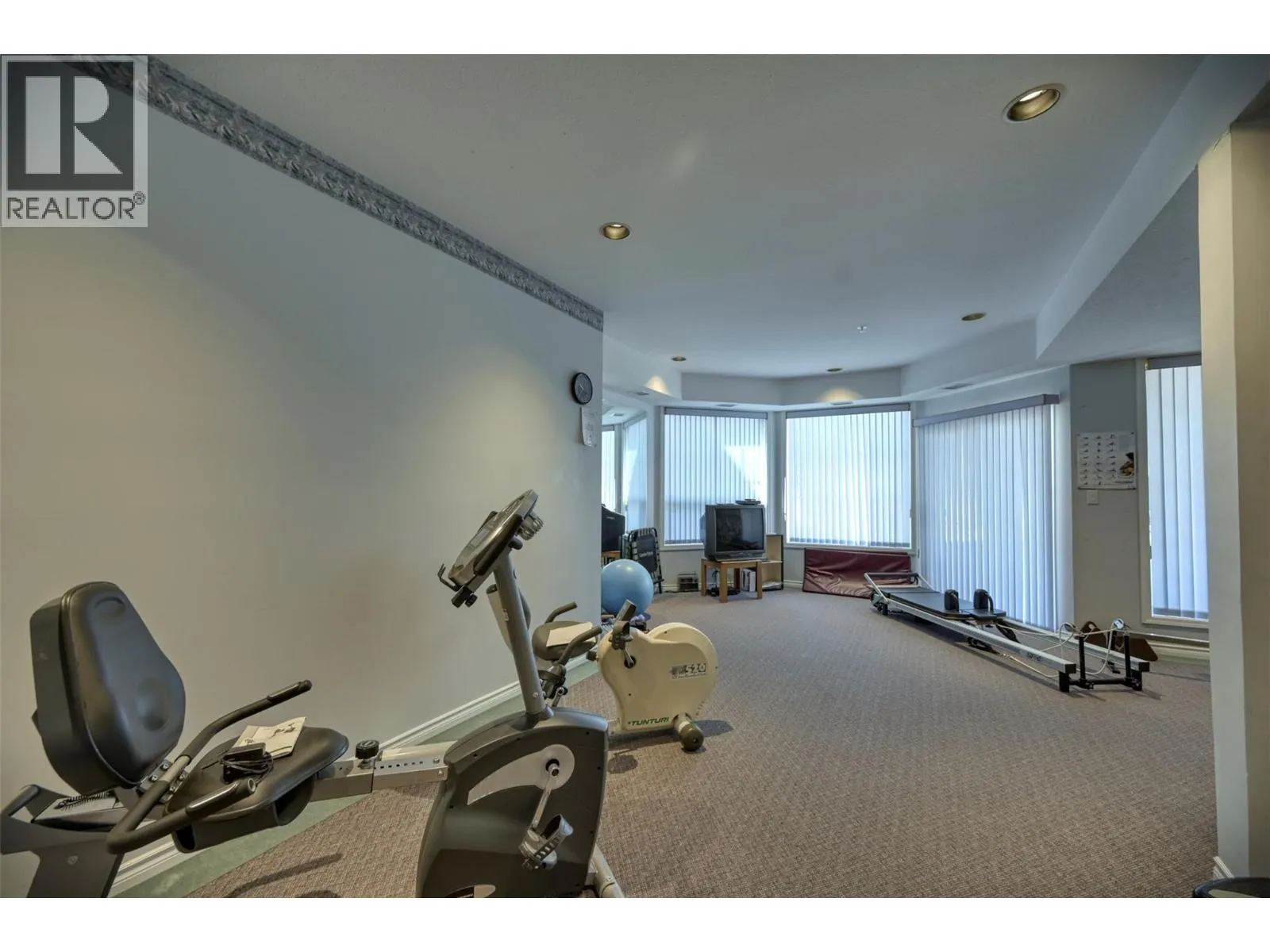 7805 Spartan Drive Unit# 202