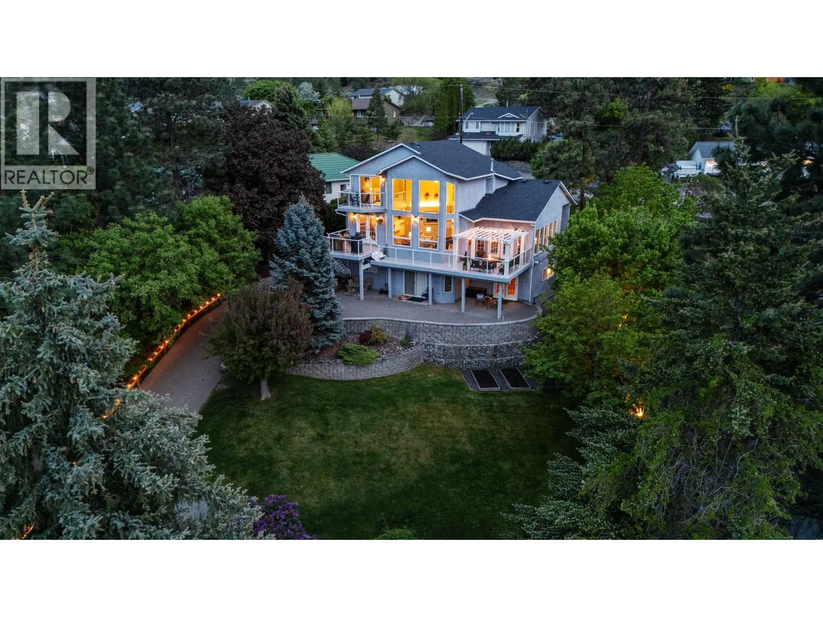 4938 Uplands Drive