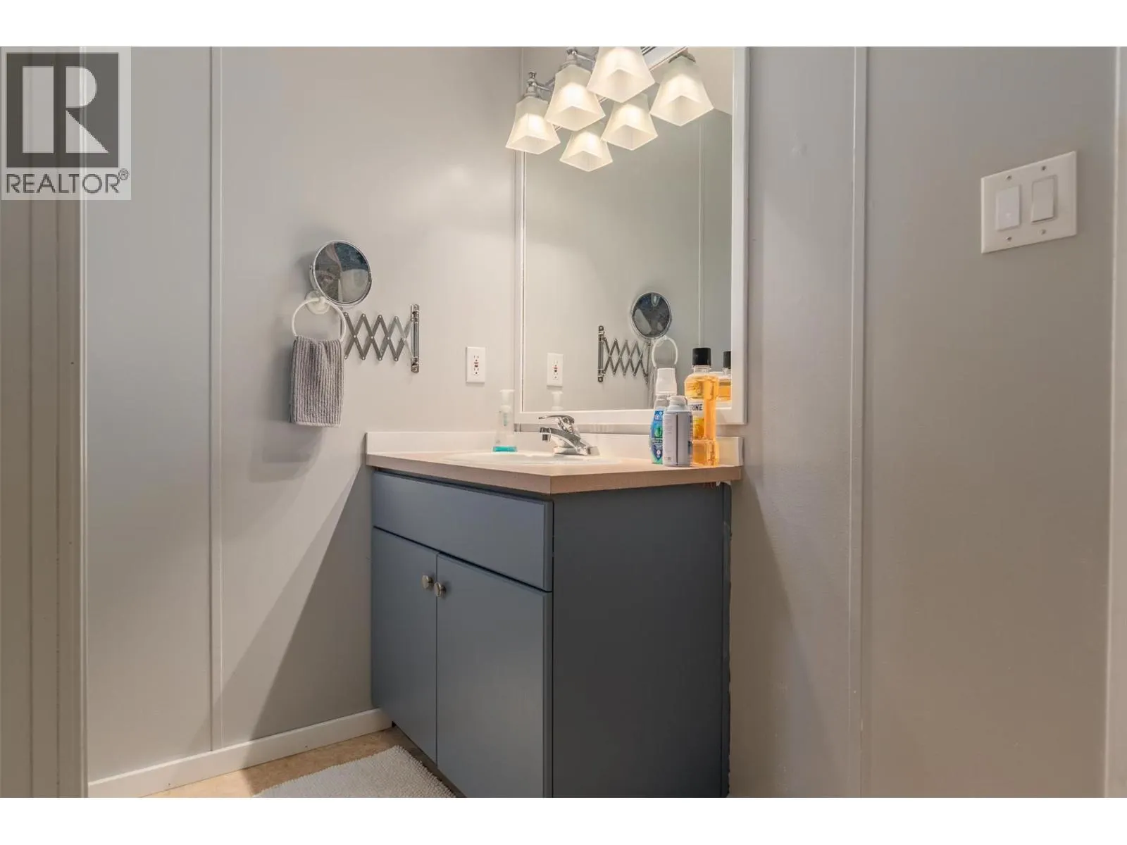 891 Monte Vista Drive Unit# 24