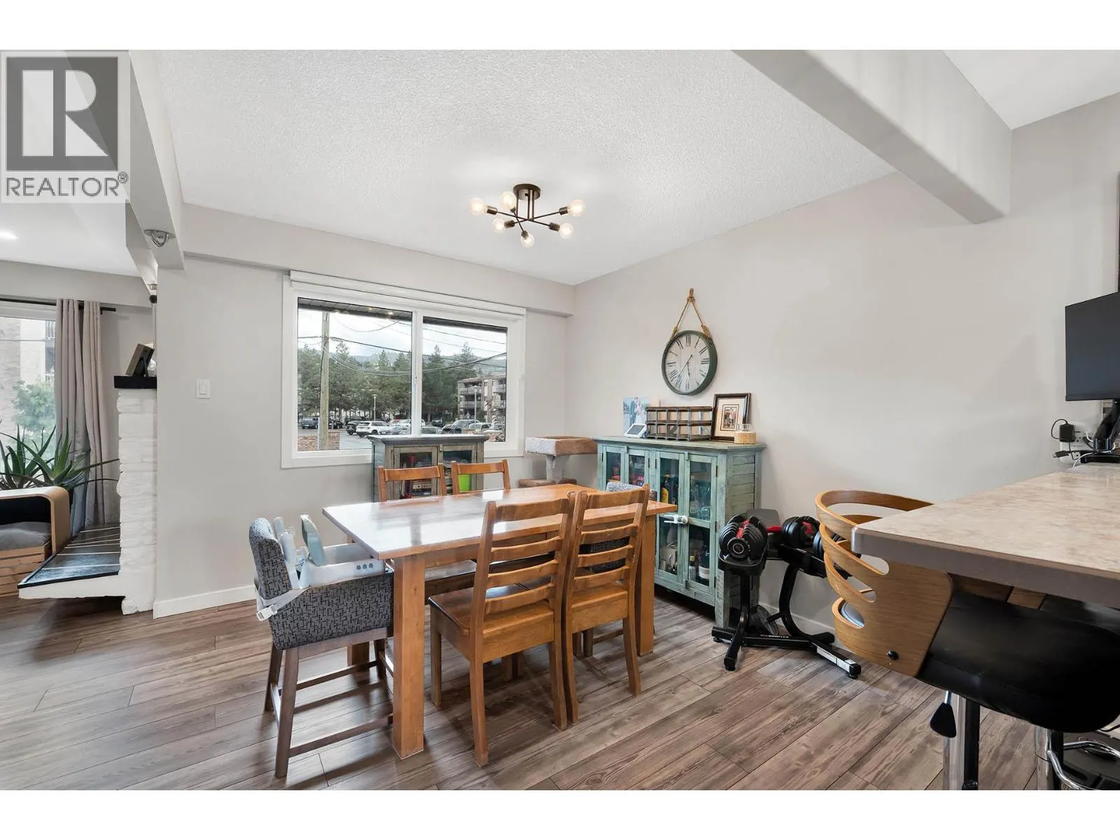 259 Beach Avenue