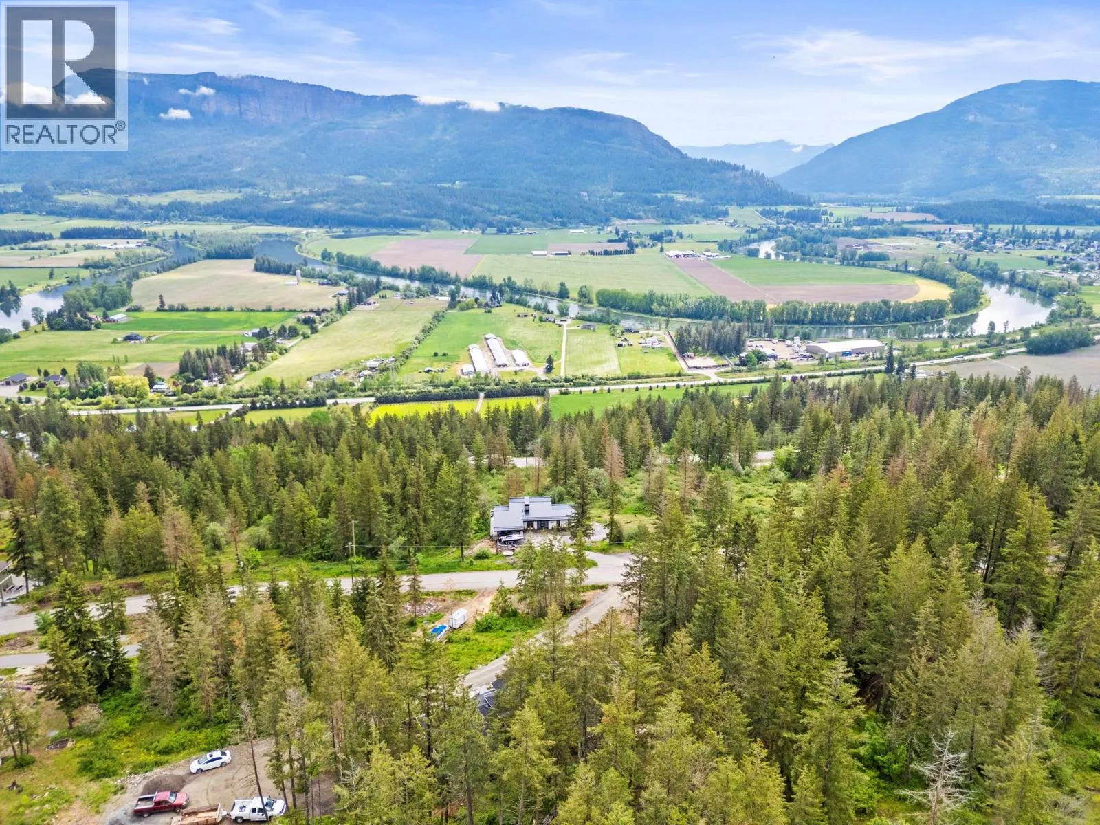 307 Oxbow Place