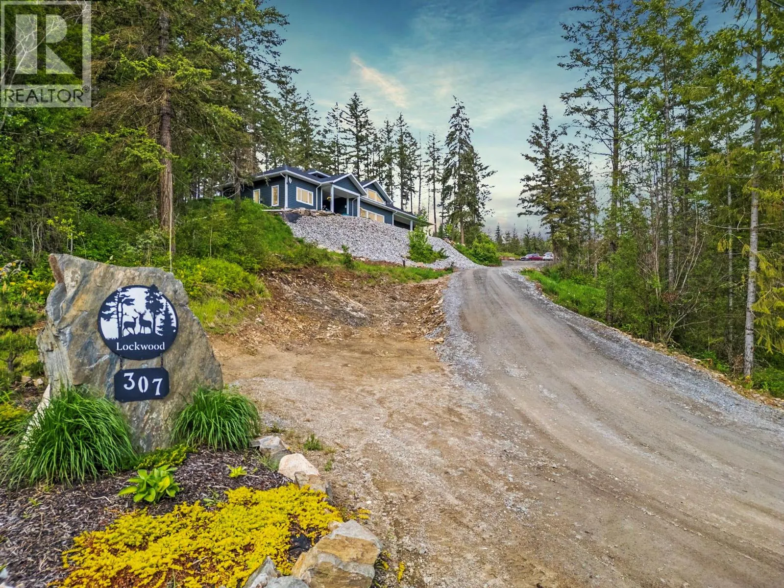 307 Oxbow Place