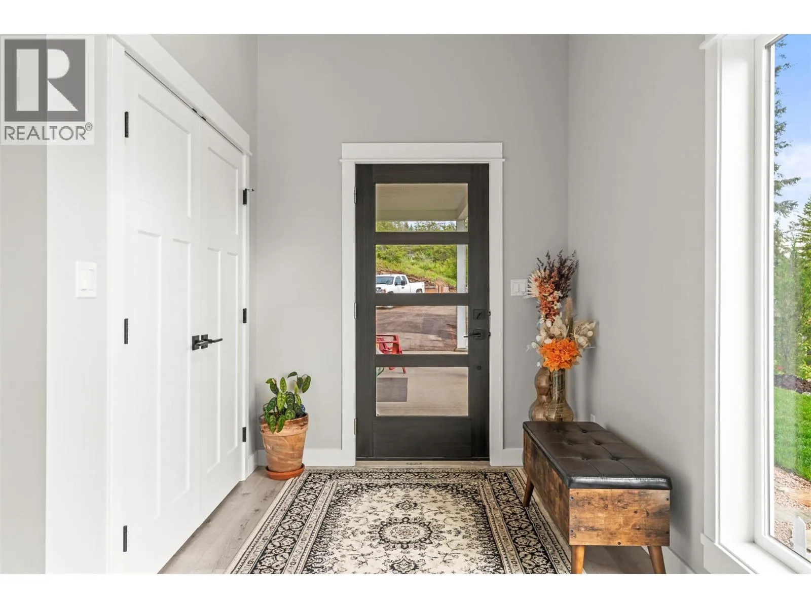 307 Oxbow Place