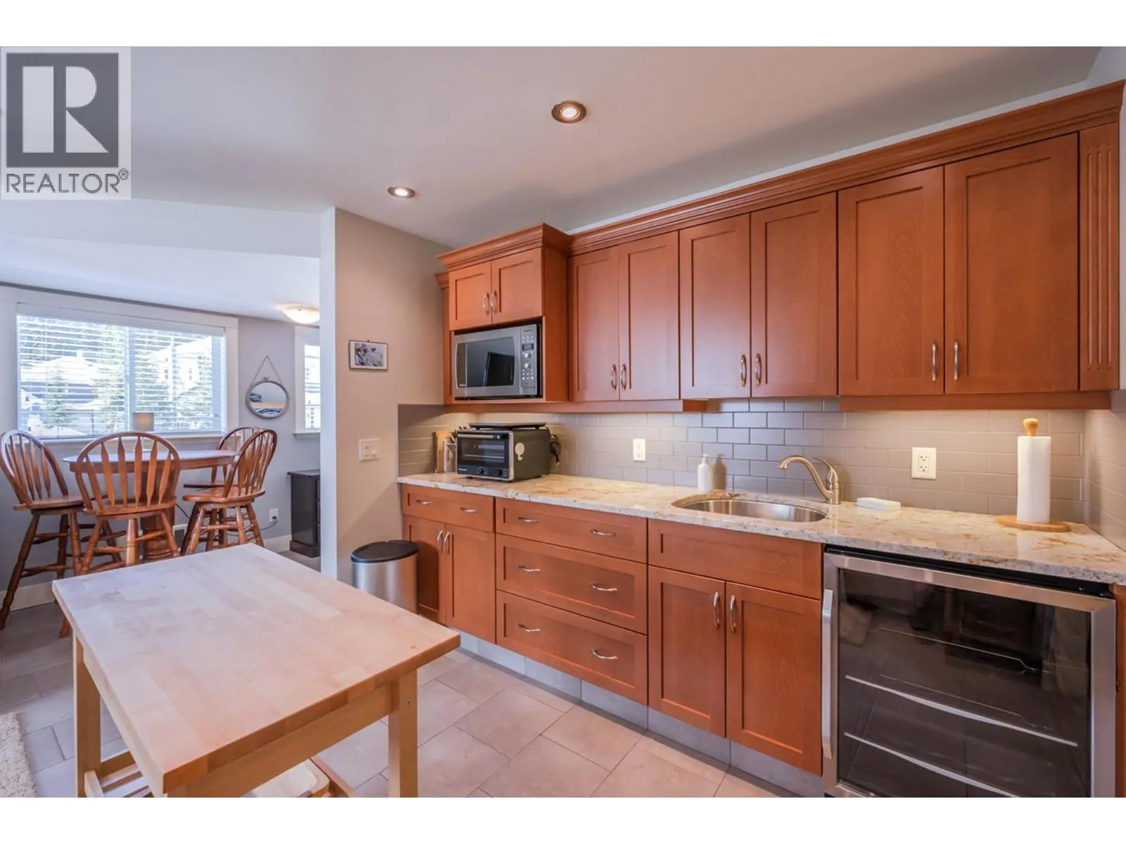 152 CLEARVIEW Crescent