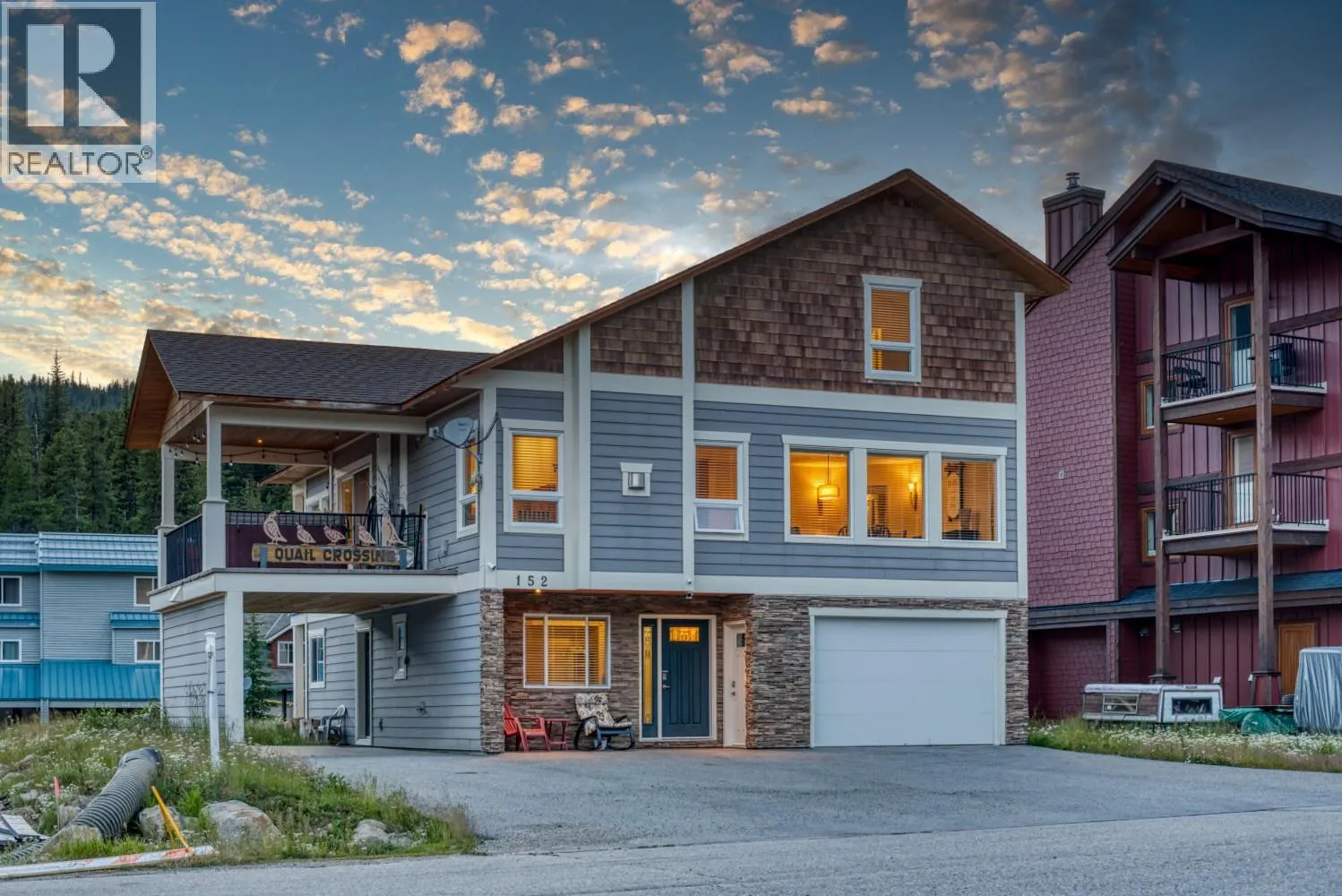 152 CLEARVIEW Crescent