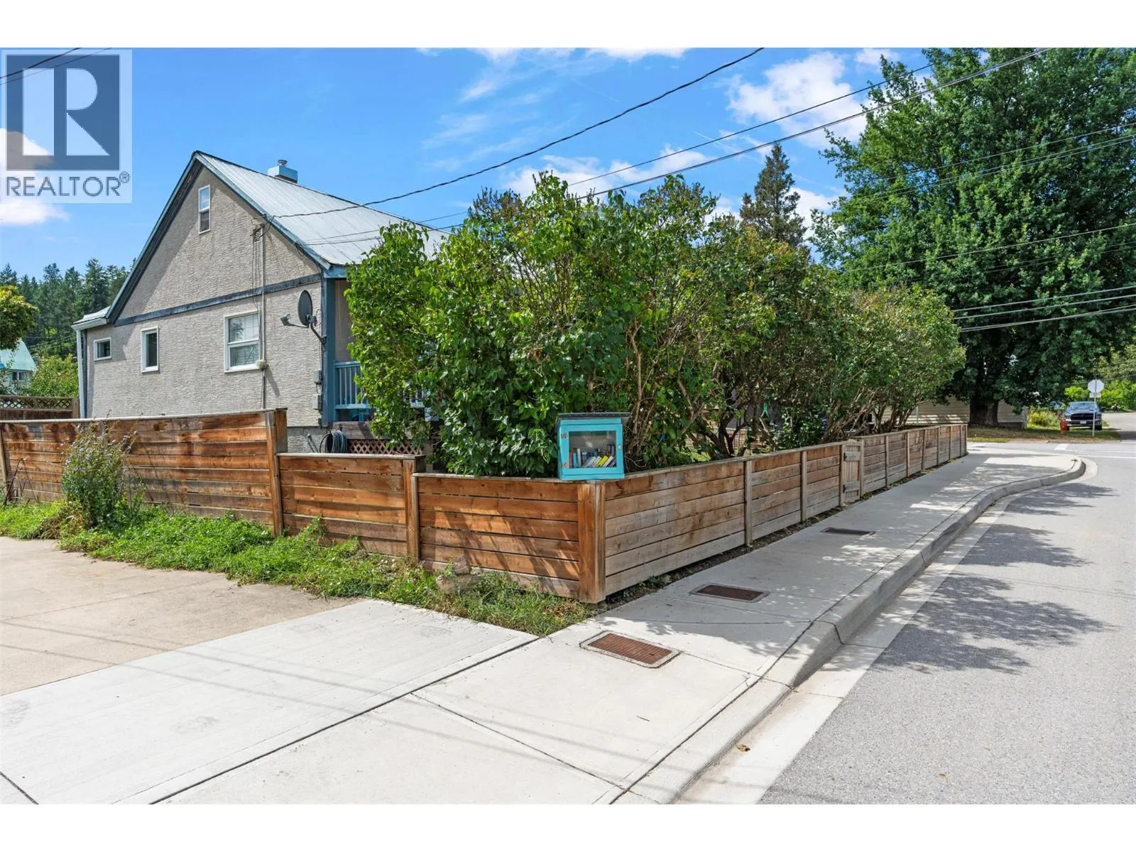 728 Mill Avenue