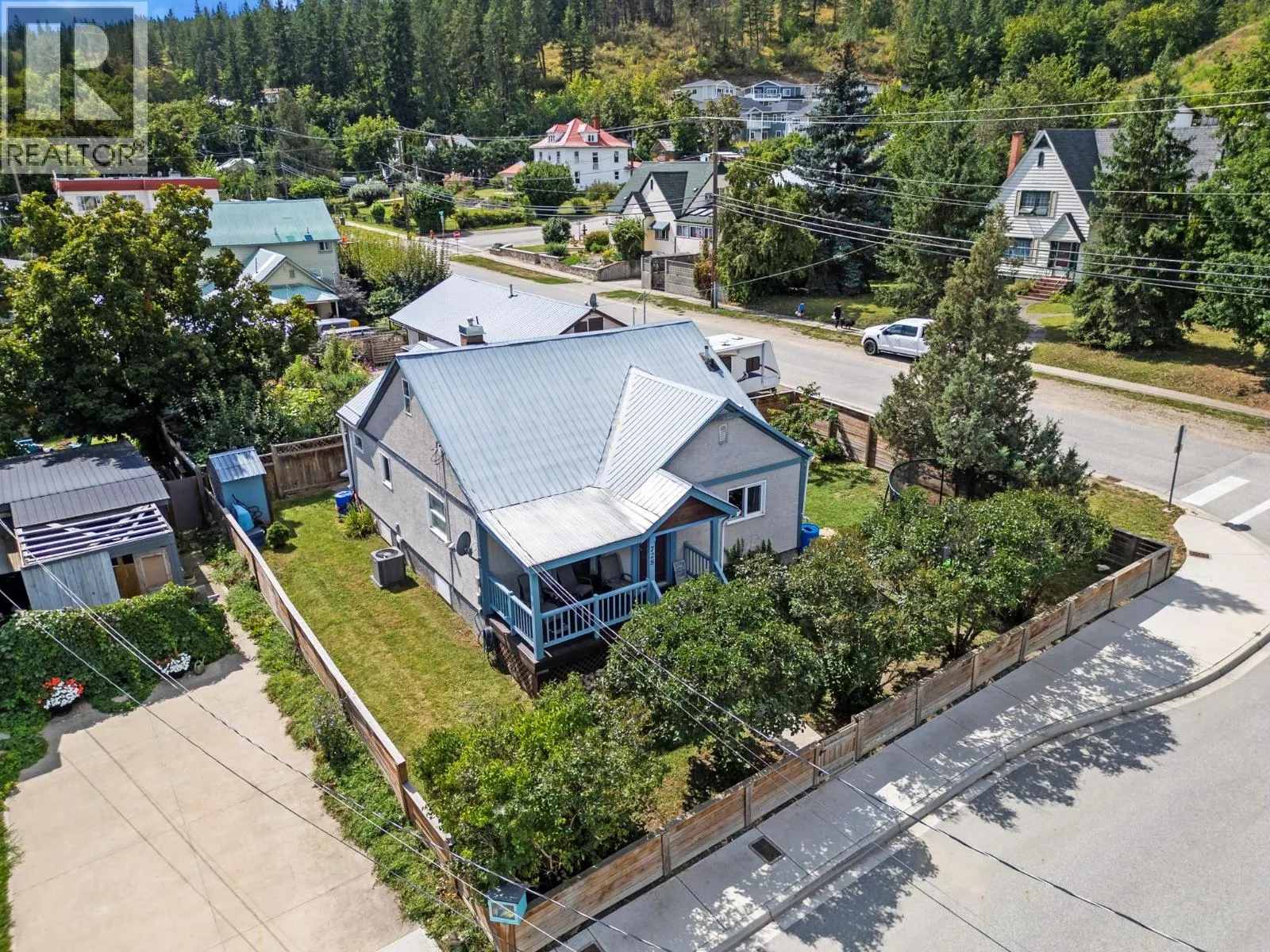 728 Mill Avenue
