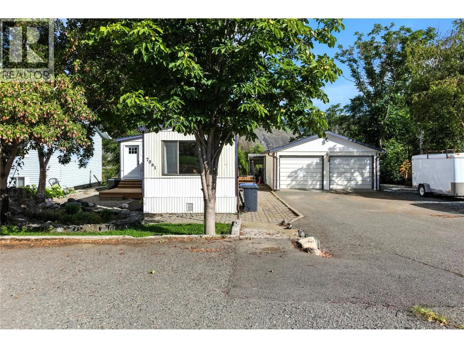 7061 WATSON  E Drive