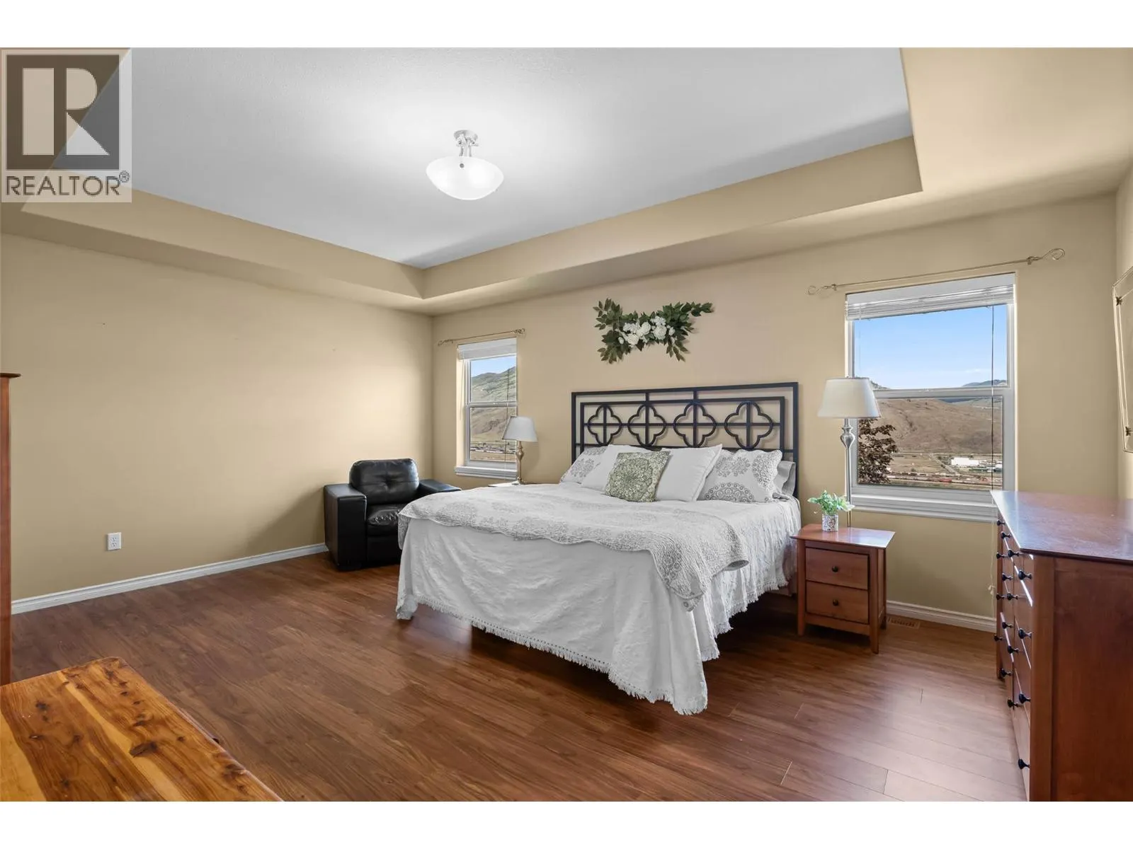 877 QUAIL Drive