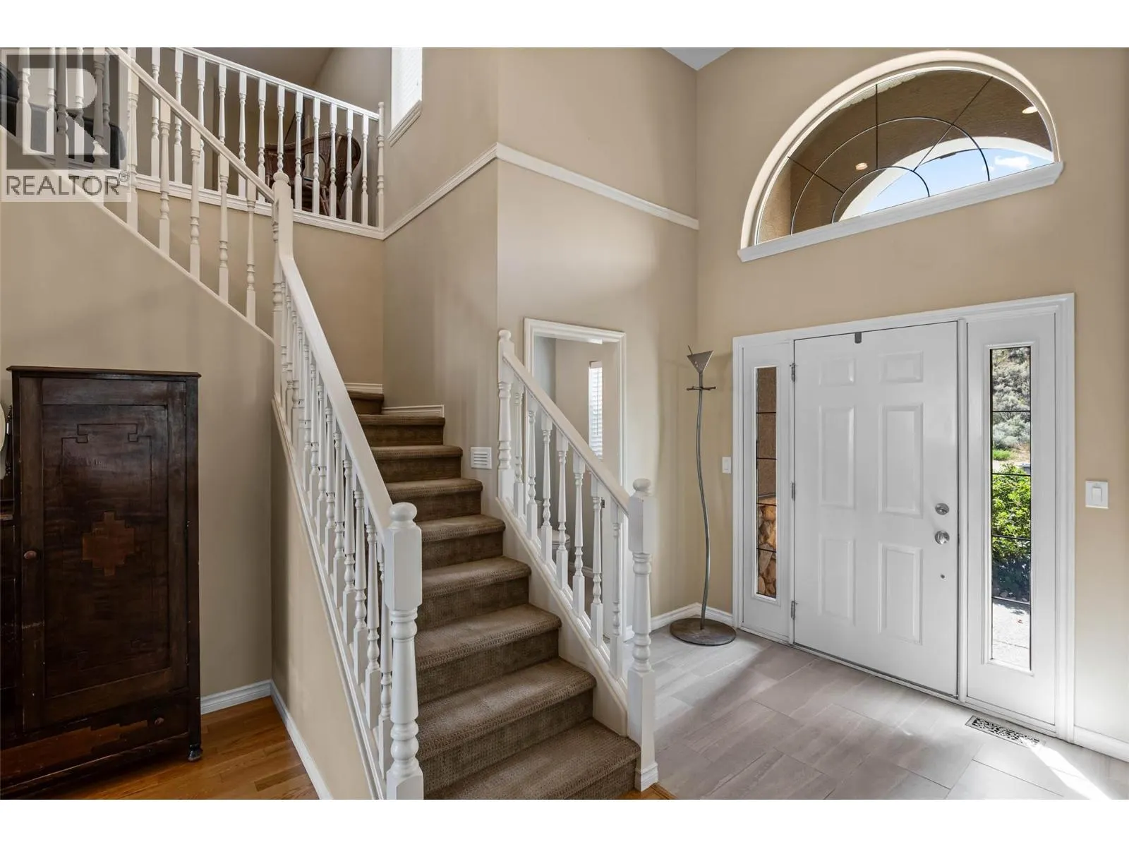 877 QUAIL Drive