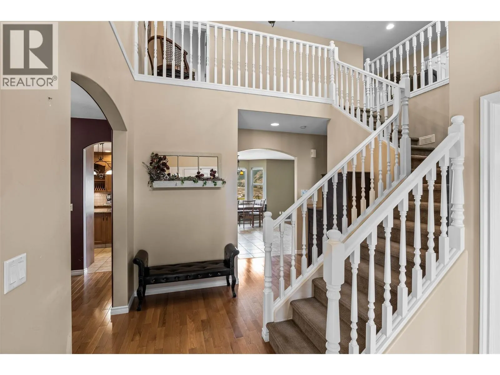 877 QUAIL Drive