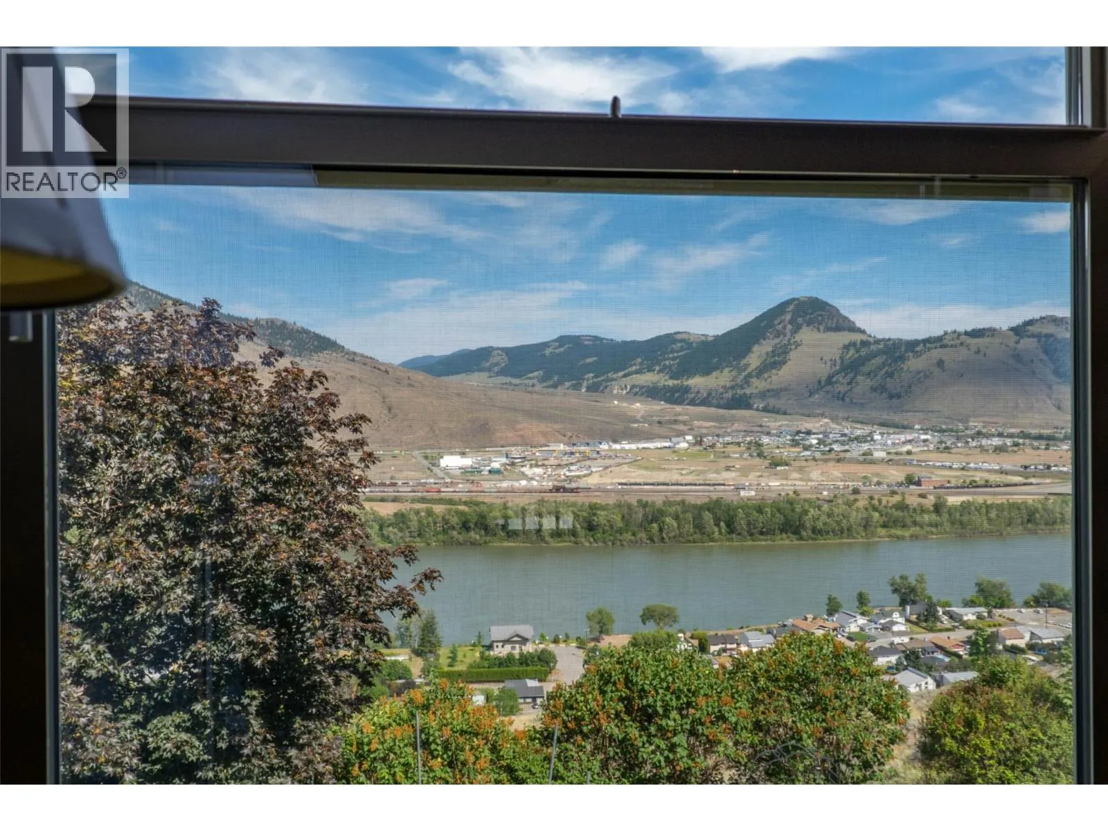 877 QUAIL Drive