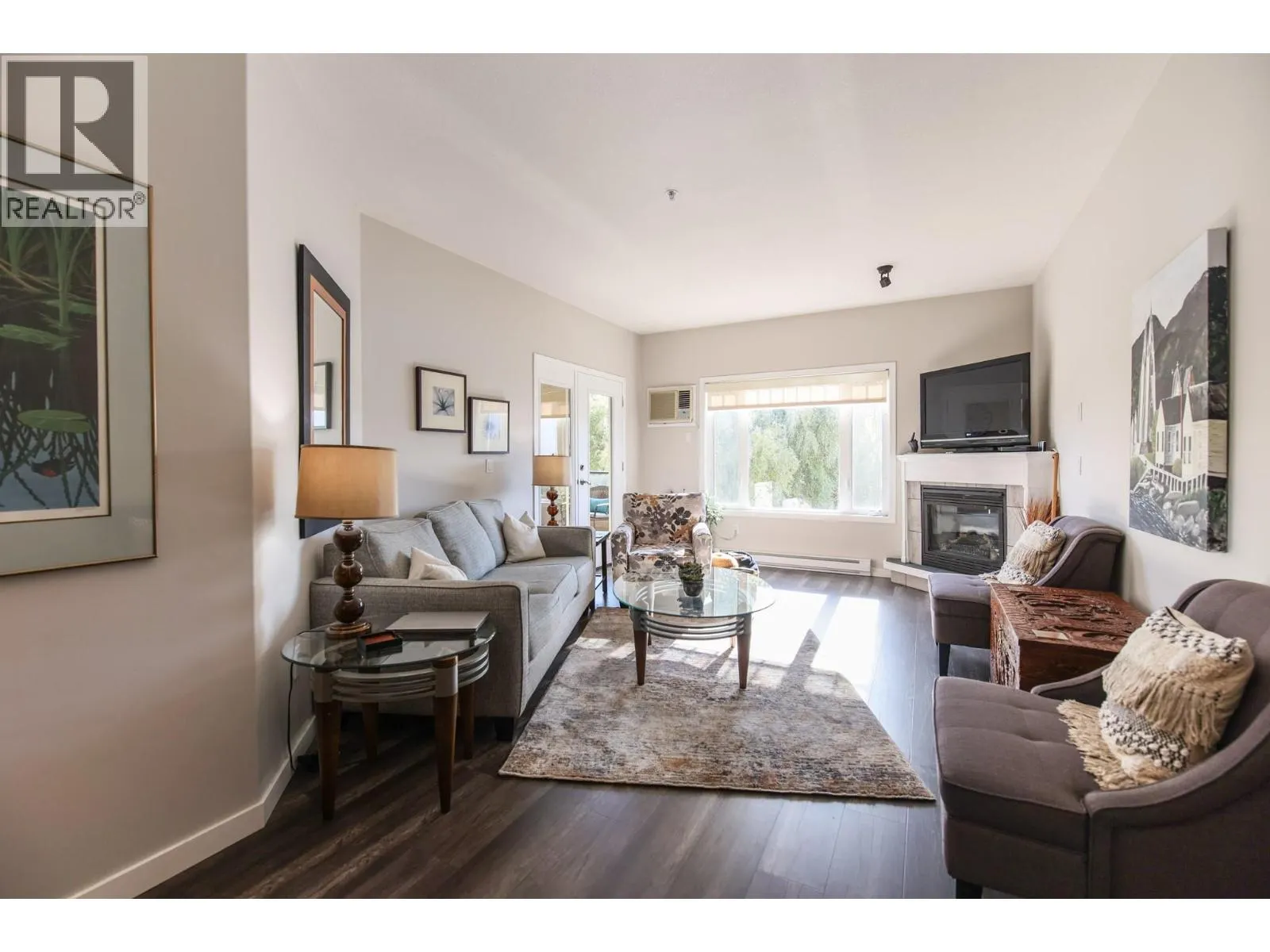 15 Solana Key Court Unit# 204