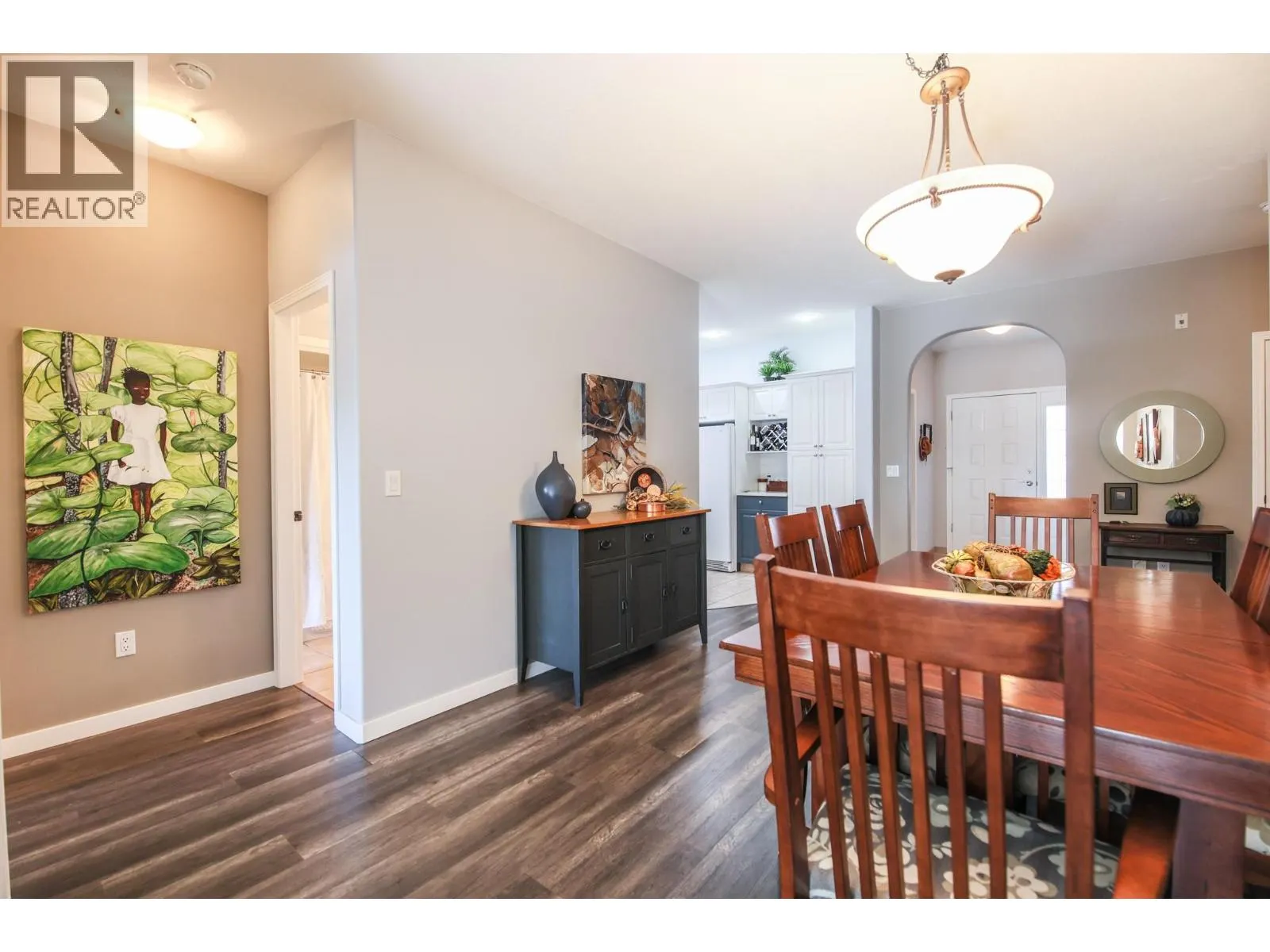 15 Solana Key Court Unit# 204