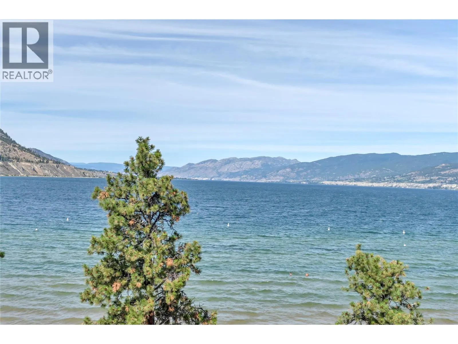 602 Lakeshore Drive Unit# 402