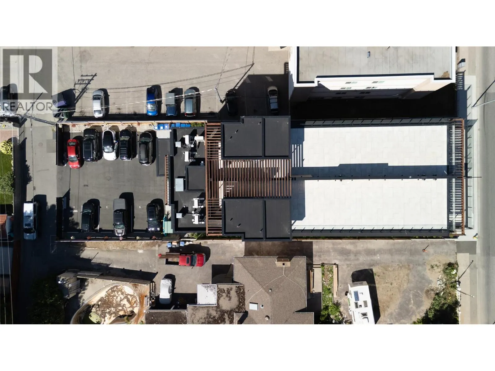 602 Lakeshore Drive Unit# 402