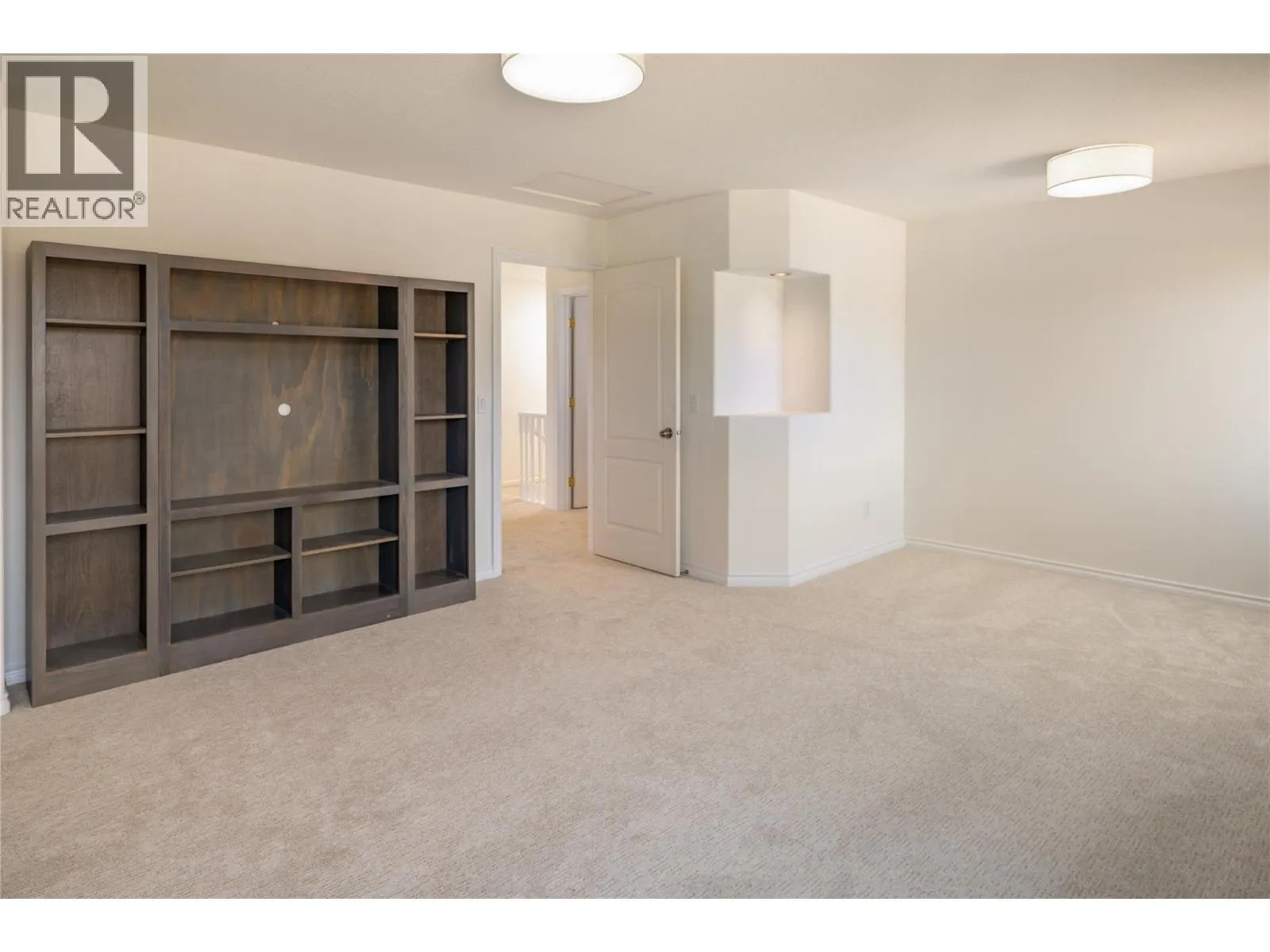 4018 LOGIE Court
