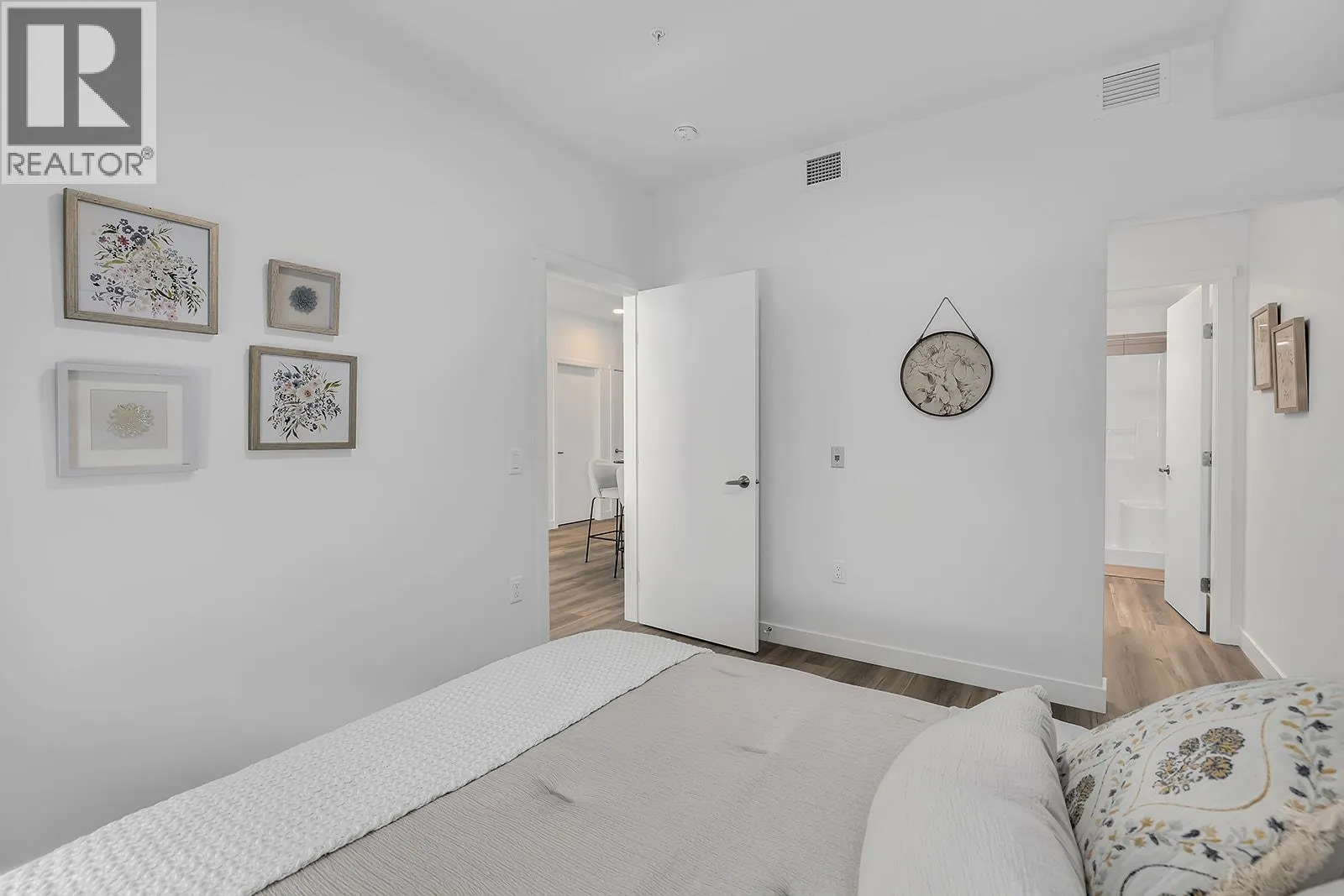 1057 Frost Road Unit# 114