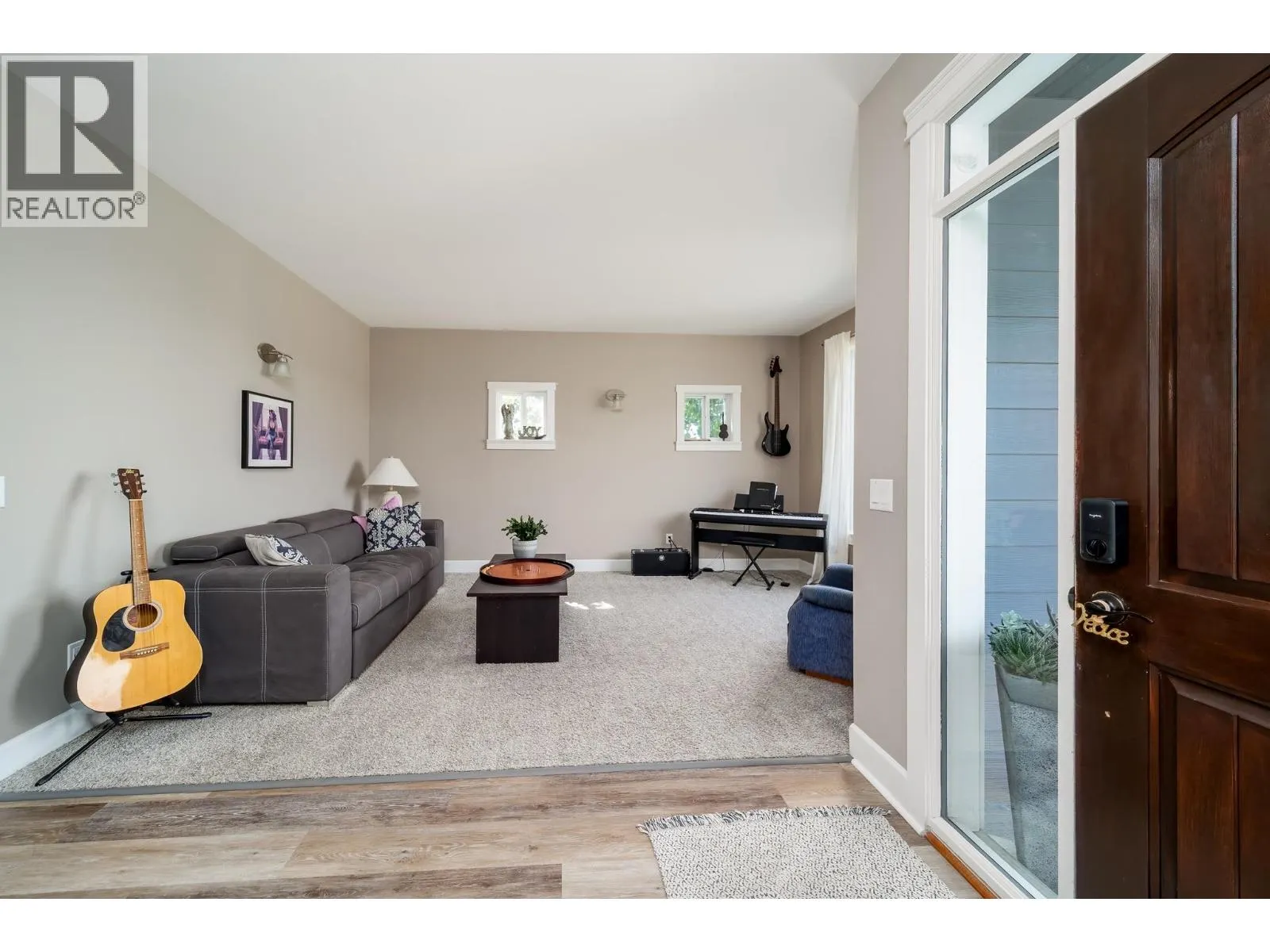2052 Sunview Drive