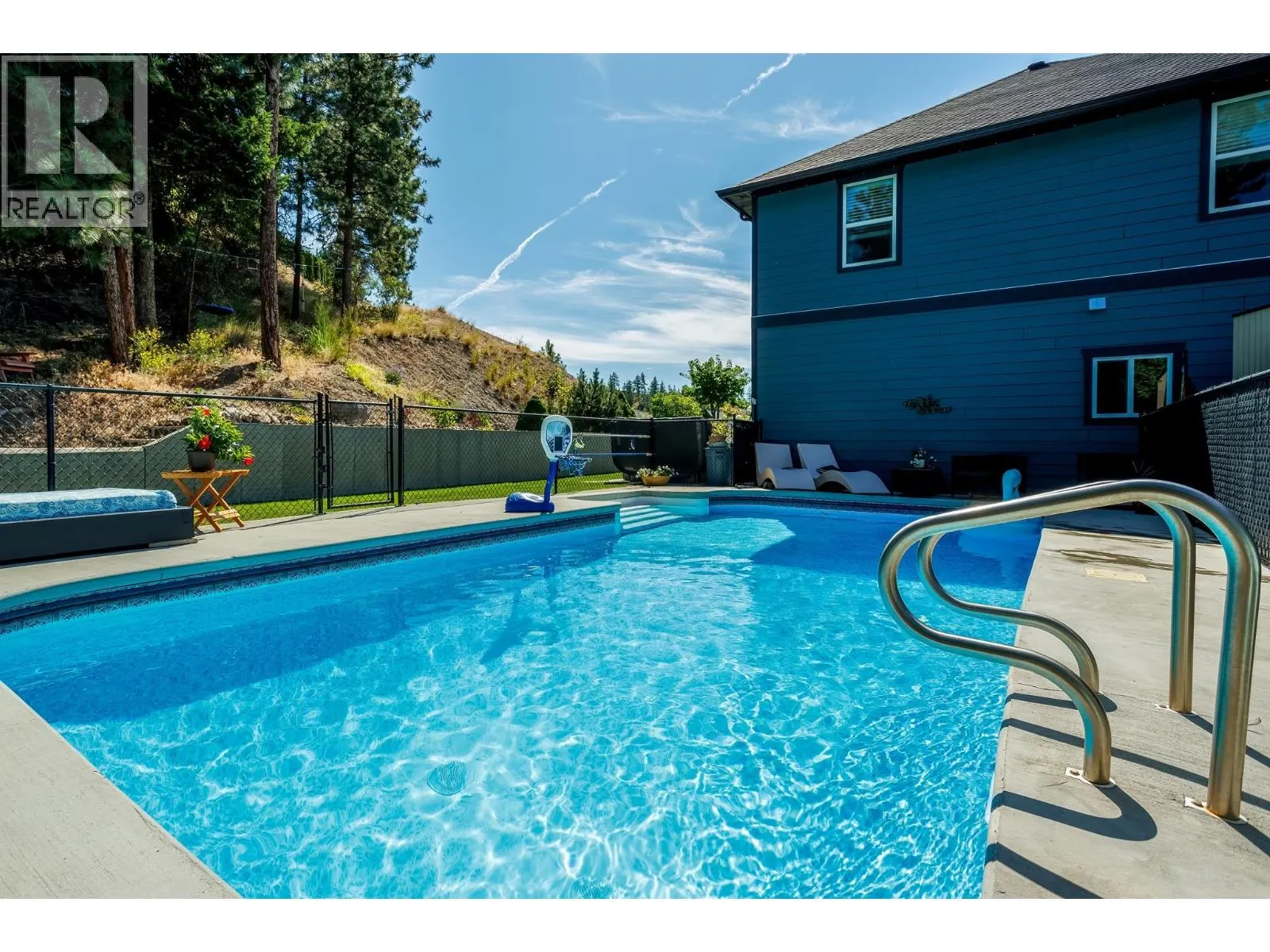 2052 Sunview Drive