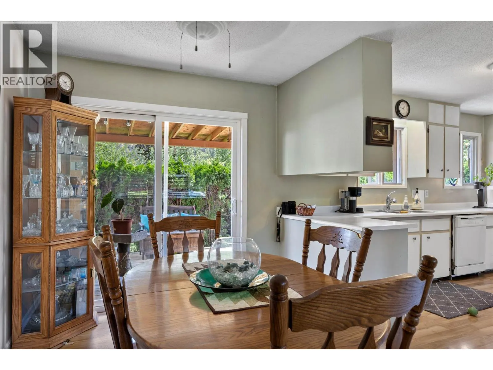 229 Lakeshore Drive