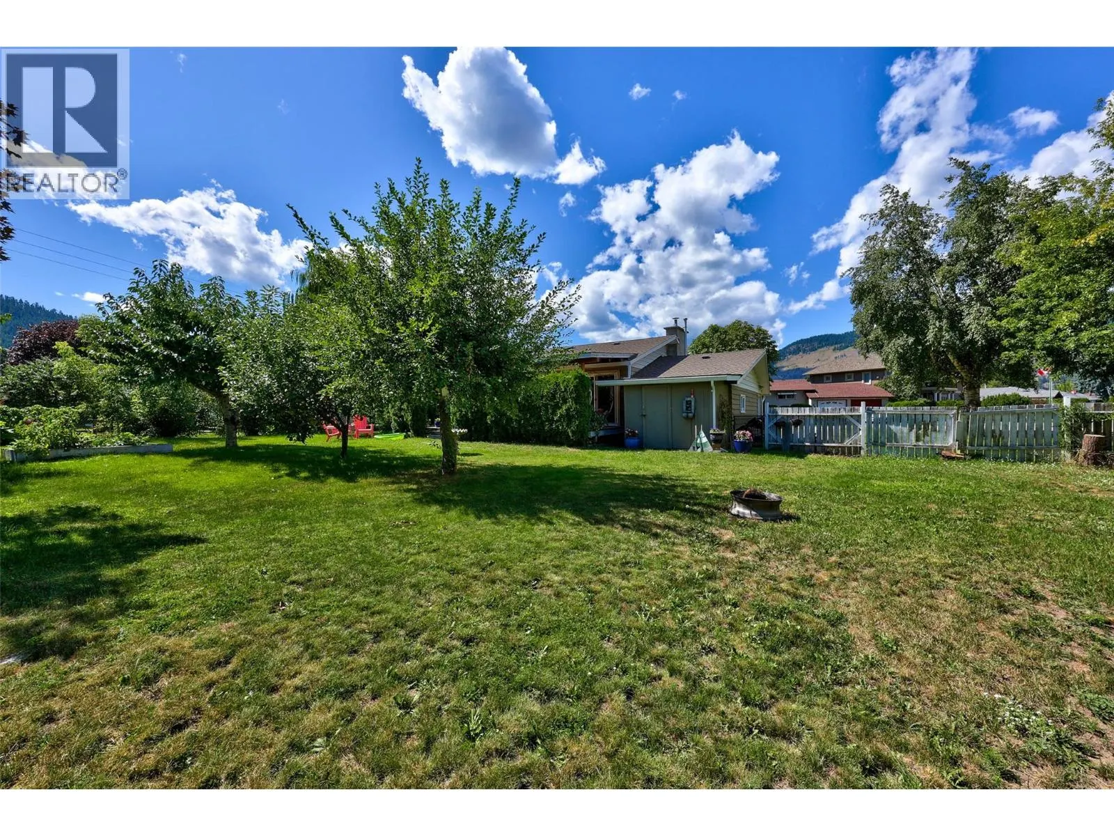 229 Lakeshore Drive