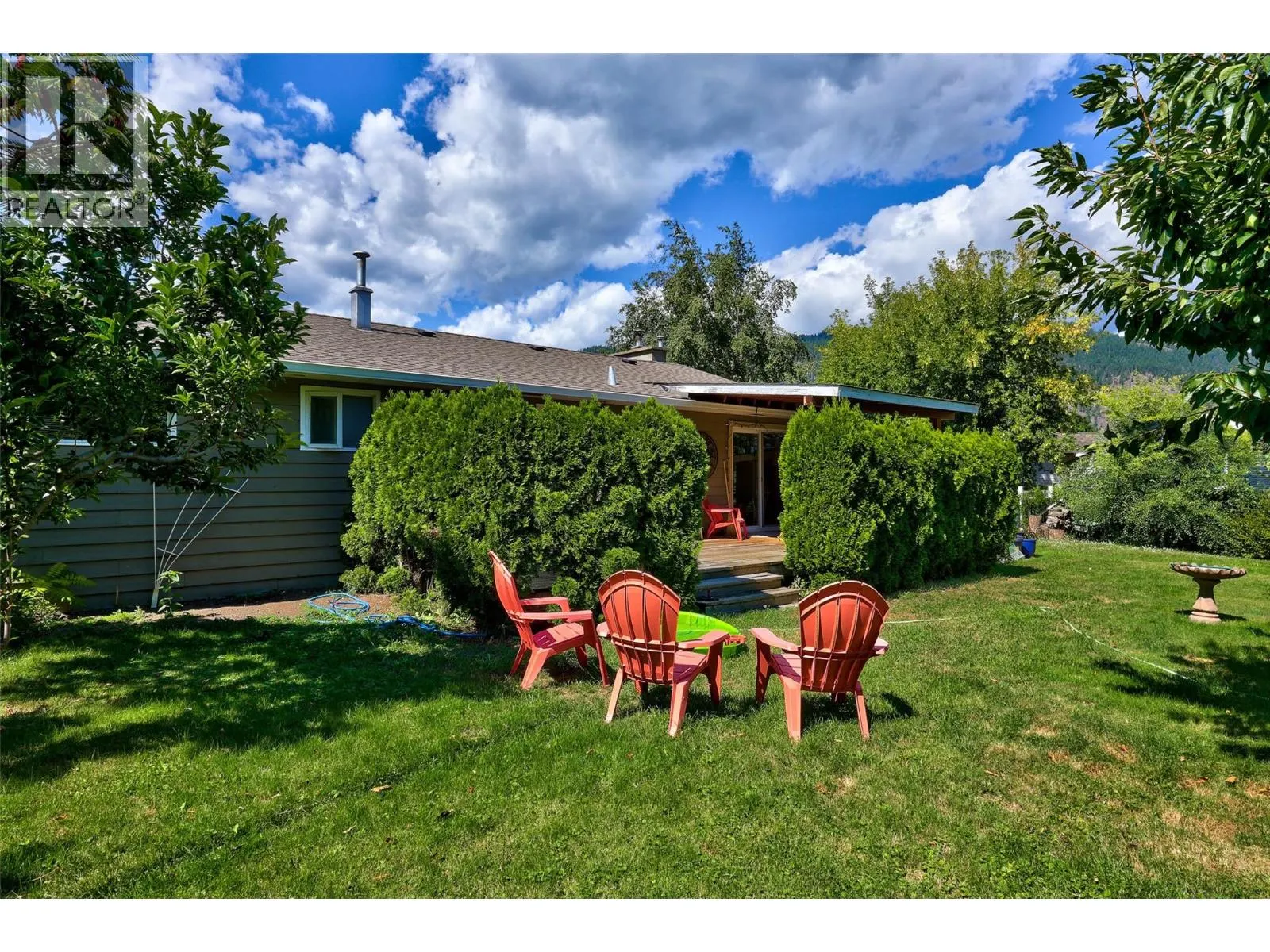 229 Lakeshore Drive