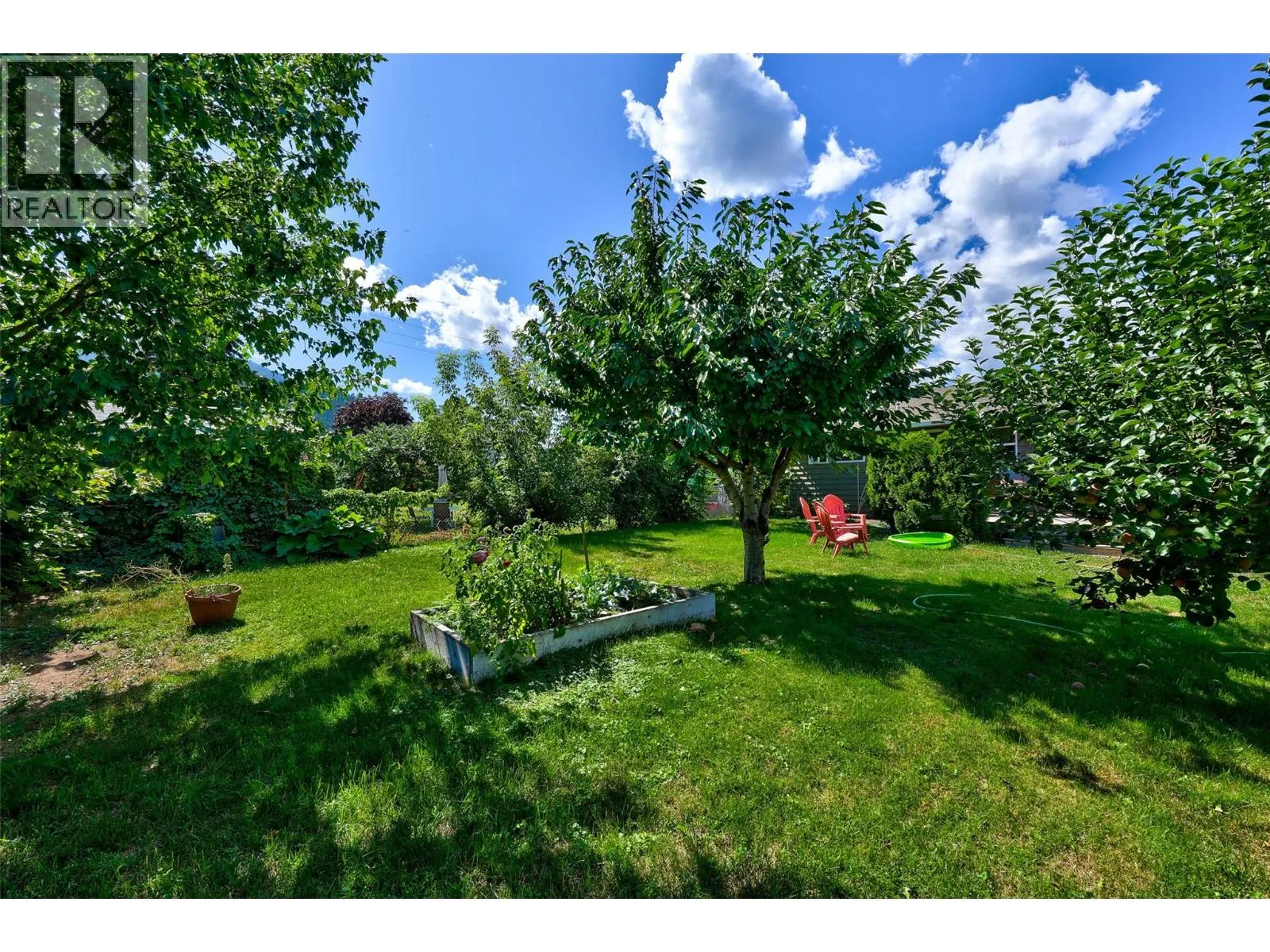 229 Lakeshore Drive