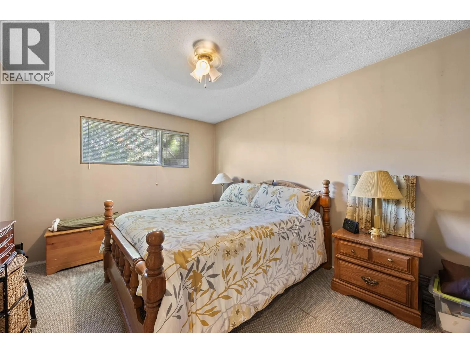 229 Lakeshore Drive
