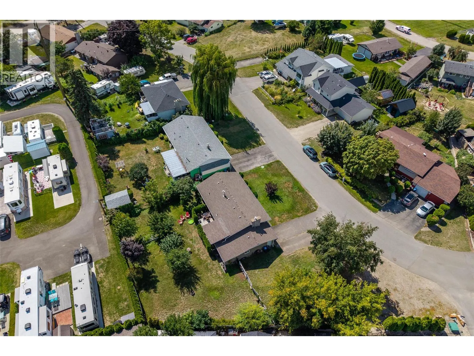 229 Lakeshore Drive