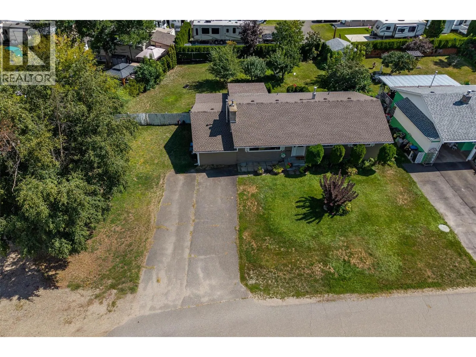 229 Lakeshore Drive