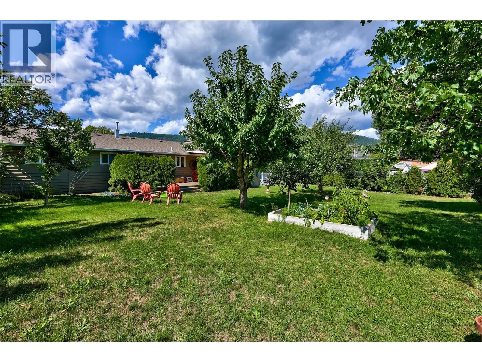 229 Lakeshore Drive