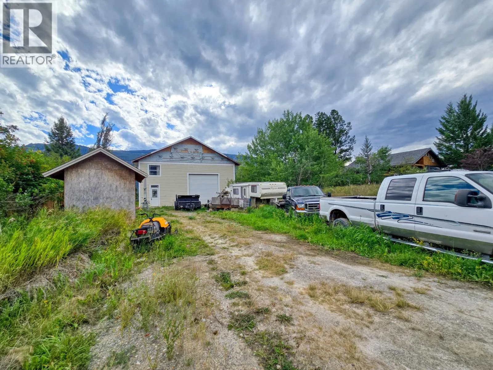 4772 Crescentwood Drive