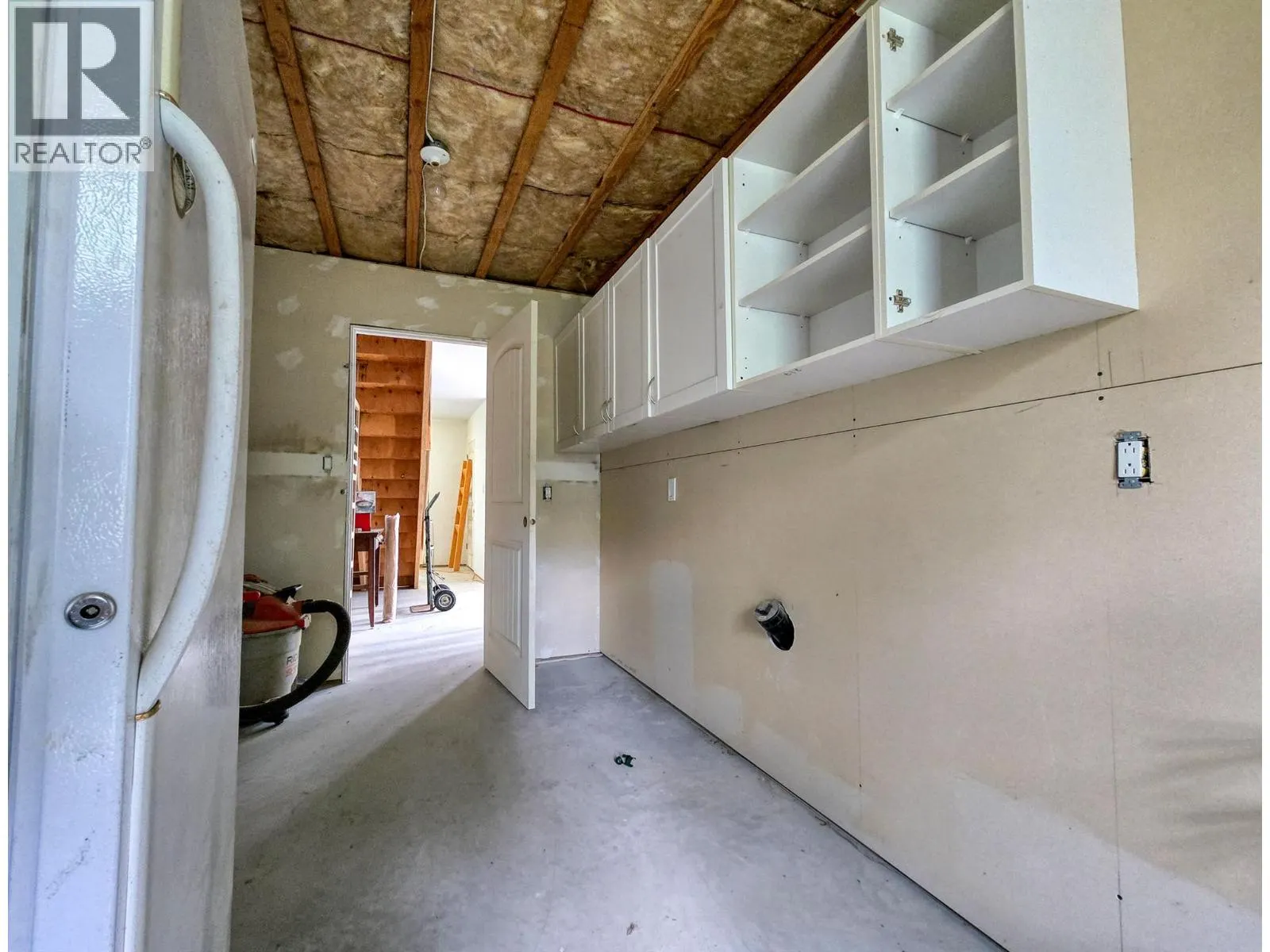 4772 Crescentwood Drive