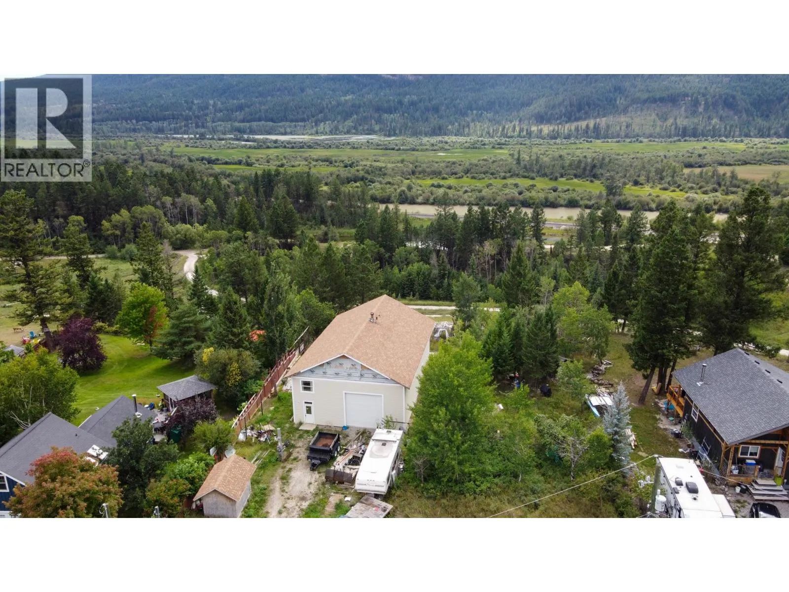 4772 Crescentwood Drive