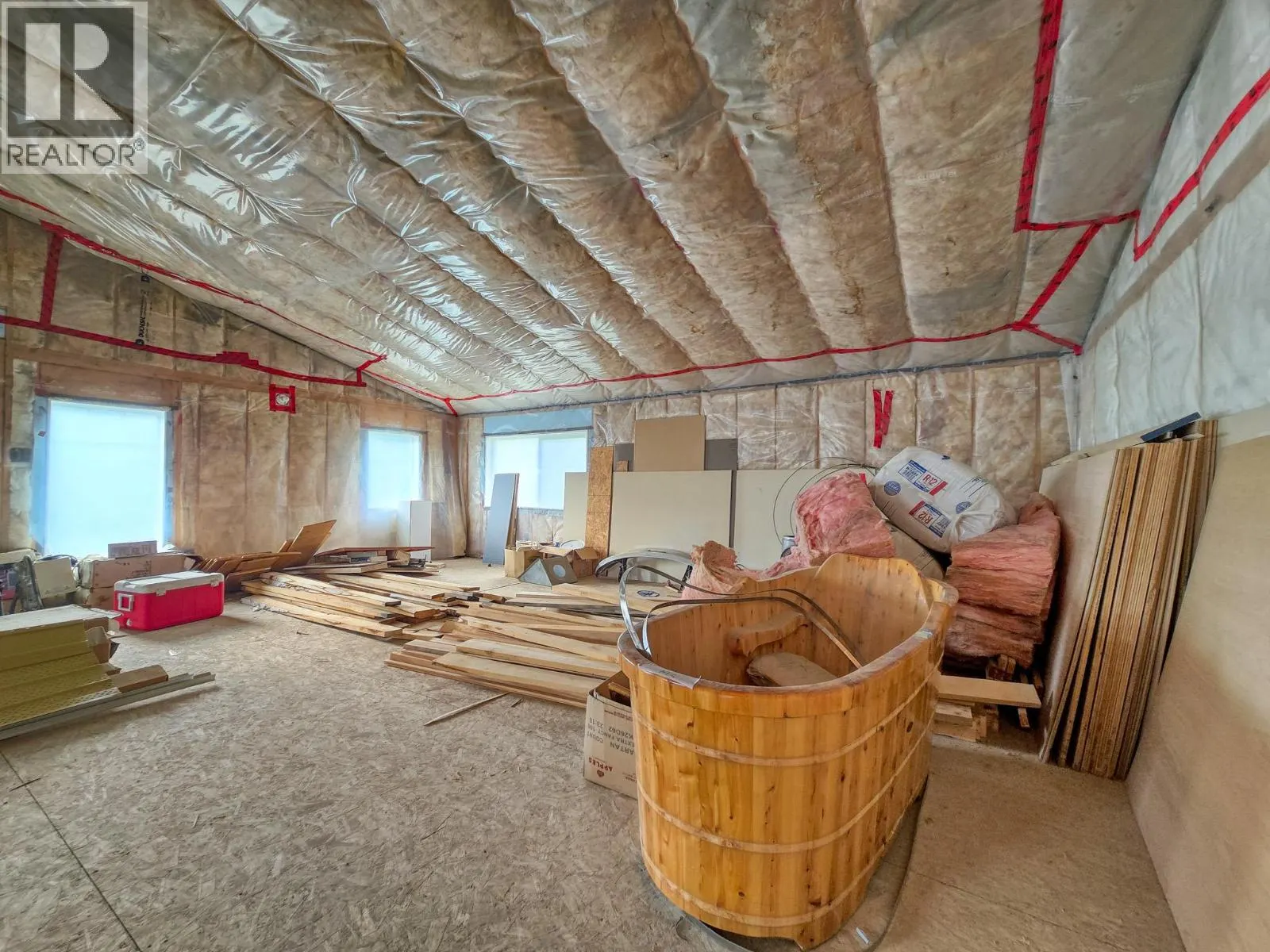 4772 Crescentwood Drive